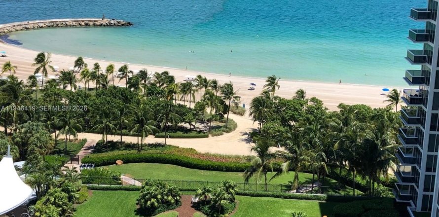 Condo in Bal Harbour, Florida, 2 bedrooms  № 2002762