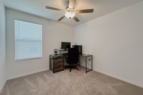 Casa en venta en Zephyrhills, Florida, 5 dormitorios, 205.78 m2 № 1743231 - foto 24