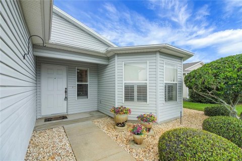 House in Leesburg, Florida 2 bedrooms, 112.6 sq.m. № 2223407 - photo 2