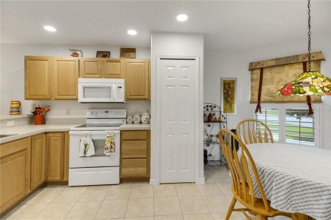 House in Leesburg, Florida 2 bedrooms, 112.6 sq.m. № 2223407 - photo 23