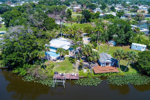 Casa en venta en Port St. Lucie, Florida, 3 dormitorios, 199.74 m2 № 2078341 - foto 11