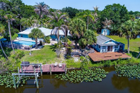 Casa en Port St. Lucie, Florida 3 dormitorios, 199.74 m2 № 2078341