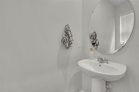 Casa en venta en Orlando, Florida, 3 dormitorios, 192.31 m2 № 2277410 - foto 12