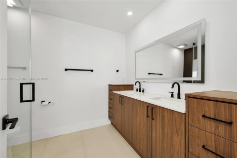 Villa ou maison à vendre à Miami, Floride: 3 chambres, 132.57 m2 № 1896146 - photo 29