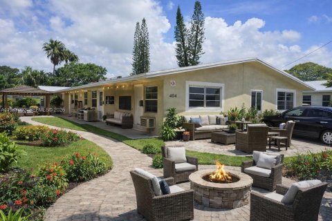 Квартира в Халландейл-Бич, Флорида 2 спальни, 189.71м2 № 2005672