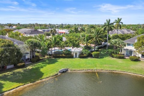 House in Davie, Florida 3 bedrooms, 158.31 sq.m. № 1766910 - photo 7