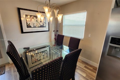 Condo in Delray Beach, Florida, 2 bedrooms  № 1964098 - photo 7