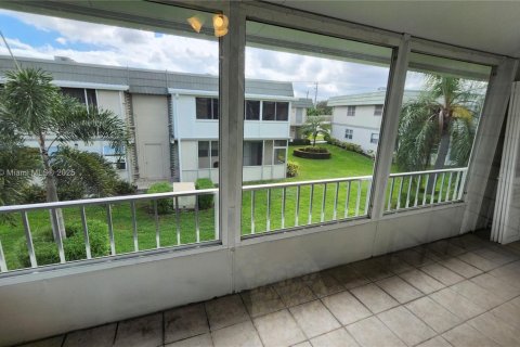 Condo in Delray Beach, Florida, 2 bedrooms  № 1964098 - photo 10