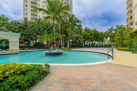 Copropriété à vendre à Aventura, Floride: 1 chambre, 79.9 m2 № 2033316 - photo 13