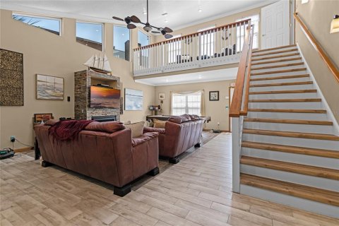 House in Ormond Beach, Florida 3 bedrooms, 231.7 sq.m. № 1526374 - photo 2