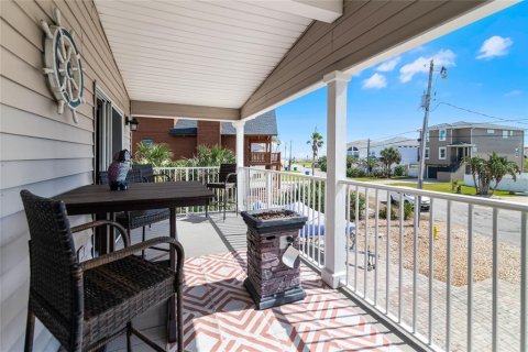 House in Ormond Beach, Florida 3 bedrooms, 231.7 sq.m. № 1526374 - photo 7
