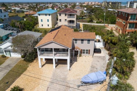 House in Ormond Beach, Florida 3 bedrooms, 231.7 sq.m. № 1526374 - photo 15