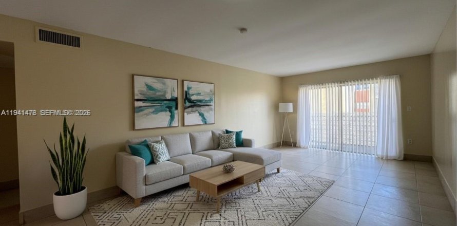 Condo à Lauderdale Lakes, Floride, 1 chambre  № 2056857