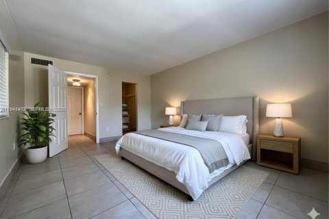 Copropriété à vendre à Lauderdale Lakes, Floride: 1 chambre, 74.32 m2 № 2056857 - photo 7