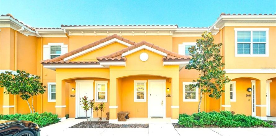 Adosado en Kissimmee, Florida 2 dormitorios, 125.42 m2 № 1911811