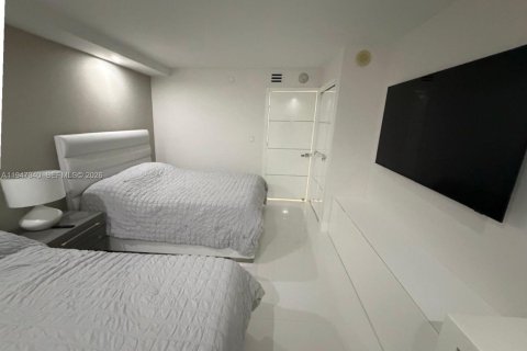 Купить кондоминиум в Майами-Бич, Флорида 2 спальни, 140.28м2, № 2003530 - фото 2