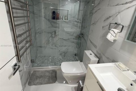 Купить кондоминиум в Майами-Бич, Флорида 2 спальни, 140.28м2, № 2003530 - фото 17