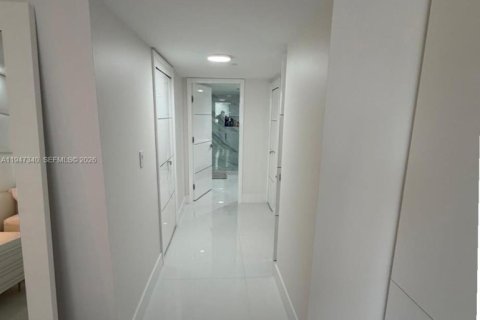 Купить кондоминиум в Майами-Бич, Флорида 2 спальни, 140.28м2, № 2003530 - фото 6