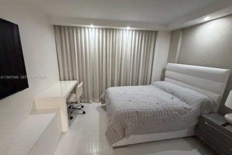 Купить кондоминиум в Майами-Бич, Флорида 2 спальни, 140.28м2, № 2003530 - фото 3