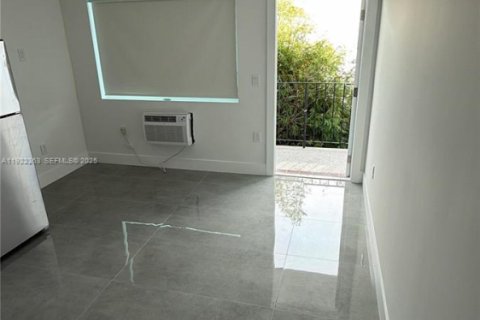 Appartement à louer à Miami Beach, Floride: 1 chambre, 812.52 m2 № 1976875 - photo 8