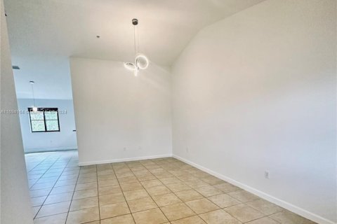 Купить кондоминиум в Катлер-Бей, Флорида 3 спальни, 117.43м2, № 1958991 - фото 11