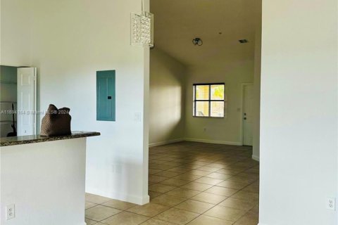 Купить кондоминиум в Катлер-Бей, Флорида 3 спальни, 117.43м2, № 1958991 - фото 5