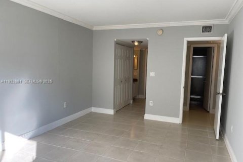 Снять в аренду кондоминиум в Плантация, Флорида 2 спальни, 98.48м2, № 1983548 - фото 12