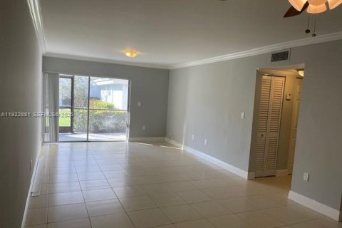 Снять в аренду кондоминиум в Плантация, Флорида 2 спальни, 98.48м2, № 1983548 - фото 8