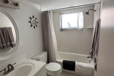 Condominio en alquiler en Longboat Key, Florida, 2 dormitorios, 98.66 m2 № 1564517 - foto 29