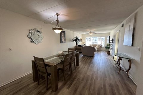 Condominio en alquiler en Longboat Key, Florida, 2 dormitorios, 98.66 m2 № 1564517 - foto 20
