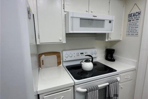 Condominio en alquiler en Longboat Key, Florida, 2 dormitorios, 98.66 m2 № 1564517 - foto 16