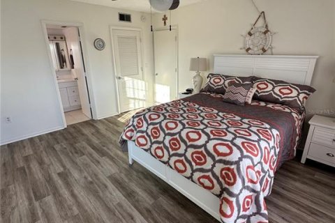 Condominio en alquiler en Longboat Key, Florida, 2 dormitorios, 98.66 m2 № 1564517 - foto 24
