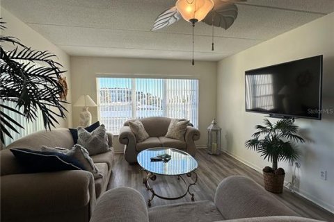 Condominio en alquiler en Longboat Key, Florida, 2 dormitorios, 98.66 m2 № 1564517 - foto 21