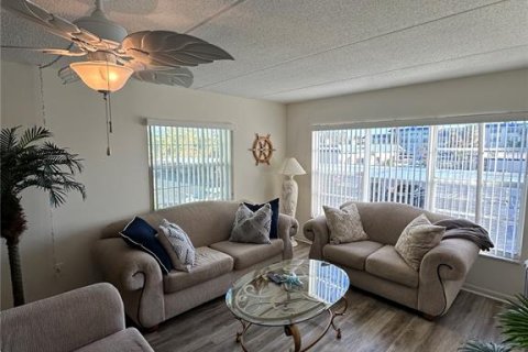Condominio en alquiler en Longboat Key, Florida, 2 dormitorios, 98.66 m2 № 1564517 - foto 22