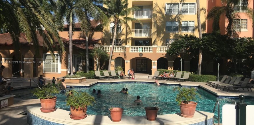 Condo à Aventura, Floride, 2 chambres № 1776261