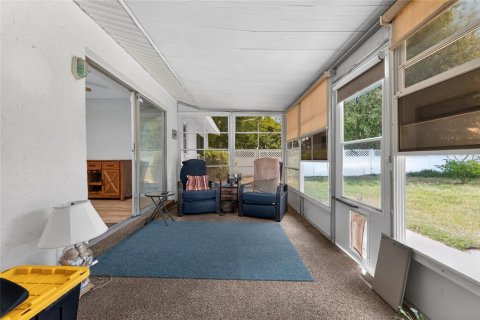 House in Port Charlotte, Florida 2 bedrooms, 101.54 sq.m. № 2223579 - photo 26
