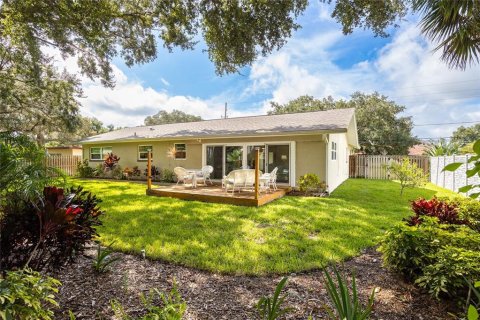 House in Dunedin, Florida 3 bedrooms, 202.43 sq.m. № 1883279 - photo 30
