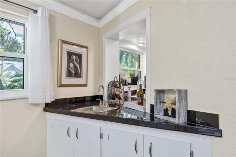 House in Dunedin, Florida 3 bedrooms, 202.43 sq.m. № 1883279 - photo 14
