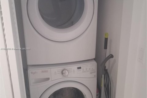 Copropriété à vendre à Doral, Floride: 1 chambre, 70.7 m2 № 1969127 - photo 16