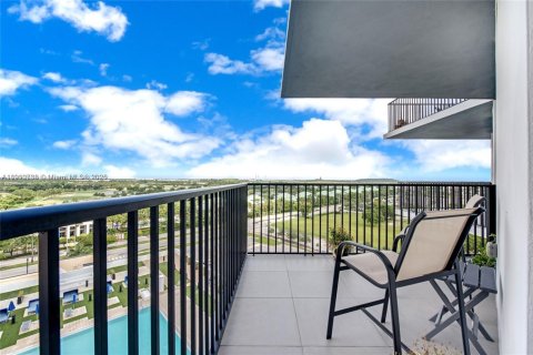 Copropriété à vendre à Doral, Floride: 1 chambre, 70.7 m2 № 1969127 - photo 5