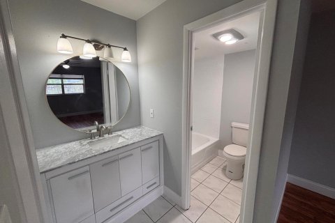 Copropriété à louer à Lauderhill, Floride: 2 chambres, 110.46 m2 № 2188129 - photo 17