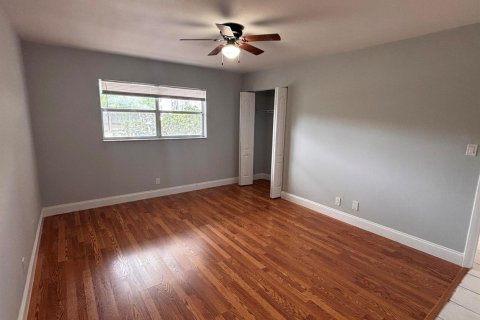 Copropriété à louer à Lauderhill, Floride: 2 chambres, 110.46 m2 № 2188129 - photo 15