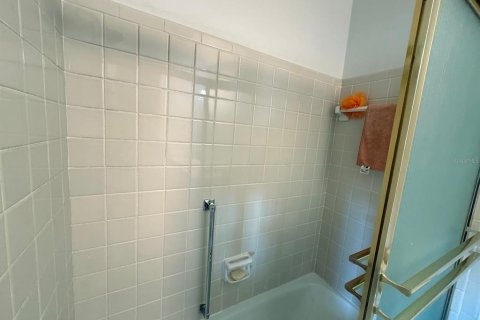 Copropriété à vendre à Belleair Bluffs, Floride: 1 chambre, 81.75 m2 № 1538647 - photo 13