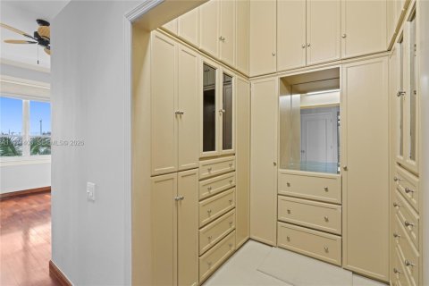 Condominio en venta en Miami, Florida, 2 dormitorios, 152.36 m2 № 2033020 - foto 5