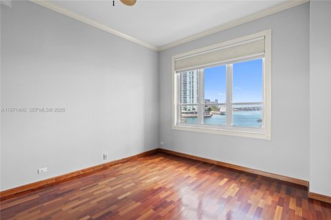 Condominio en venta en Miami, Florida, 2 dormitorios, 152.36 m2 № 2033020 - foto 28