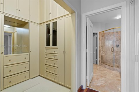 Condominio en venta en Miami, Florida, 2 dormitorios, 152.36 m2 № 2033020 - foto 23