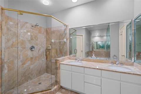 Condominio en venta en Miami, Florida, 2 dormitorios, 152.36 m2 № 2033020 - foto 26