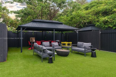 Купить виллу или дом в Майами, Флорида 3 спальни, 161.65м2, № 1985571 - фото 4