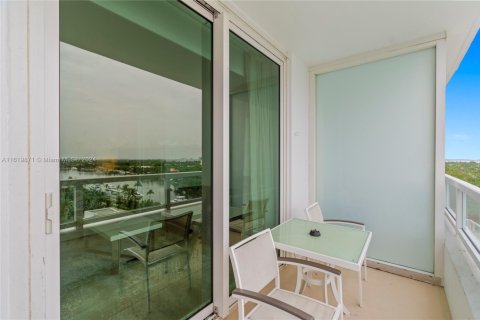 Condo in Miami Beach, Florida  № 1710471 - photo 16