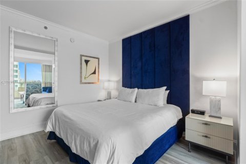 Condo in Miami Beach, Florida  № 1710471 - photo 7